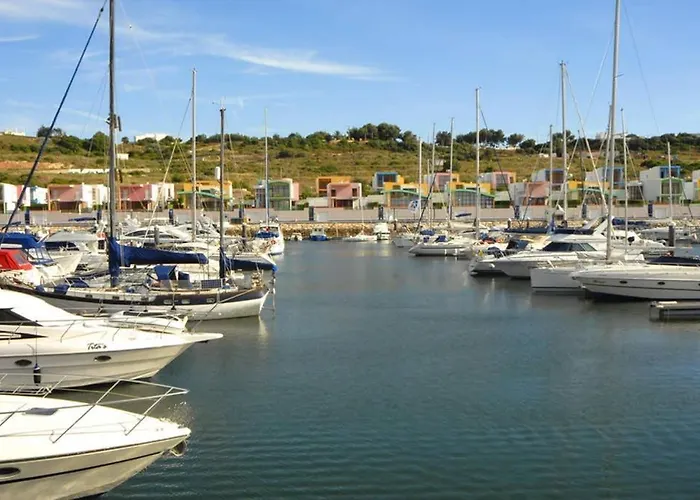 White Sands - Private Oasis, Heated Pool, Beaches & Strip Nearby Villa Albufeira
