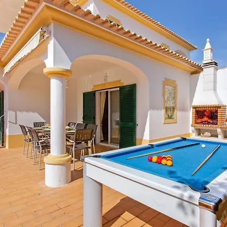White Sands - Private Oasis, Heated Pool, Beaches & Strip Nearby Willa Albufeira