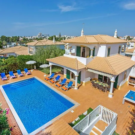White Sands - Private Oasis, Heated Pool, Beaches & Strip Nearby Willa Albufeira