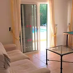 White Sands - Private Oasis, Heated Pool, Beaches & Strip Nearby * 알부페이라