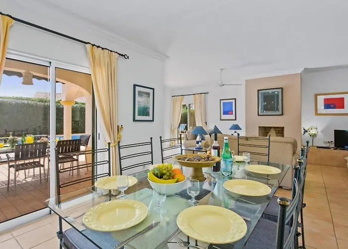 White Sands - Private Oasis, Heated Pool, Beaches & Strip Nearby * Αλμπουφέιρα